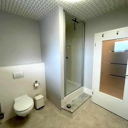 아파트 Harztraeume 3 & 4 - Zwei Fuer Familien & Freunde Mit Wlan, Parkplatz & Sitzplatz Im Gruenen I Busanbindung & Self Check-in