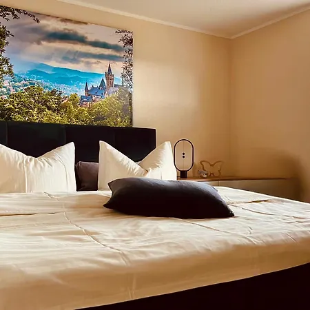 Harztraeume No3 & No4 # Parkplatz # Separate Sz # Smart-tv Apartment